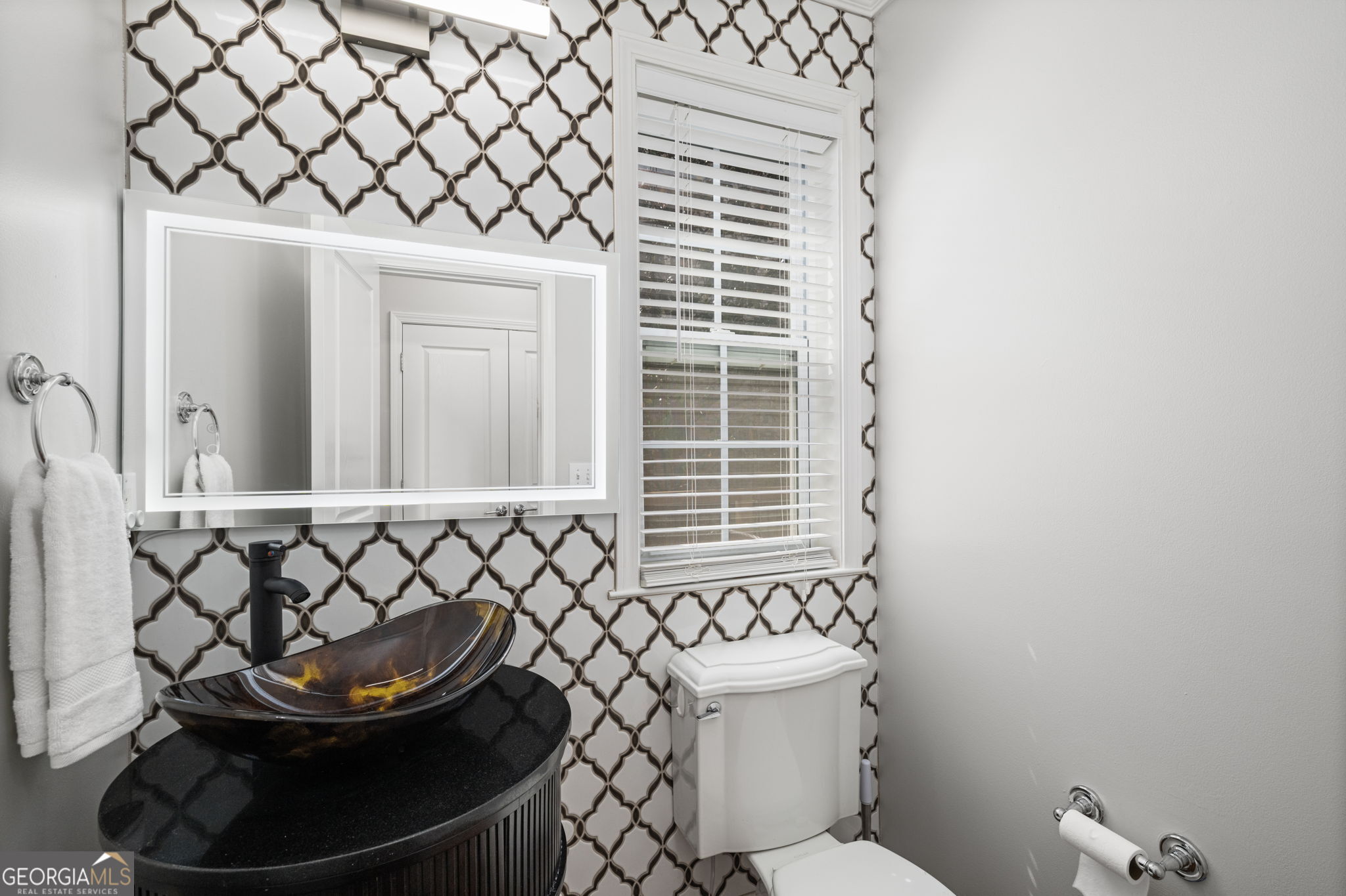 2872 Overlook Way NE Atlanta GA 30324