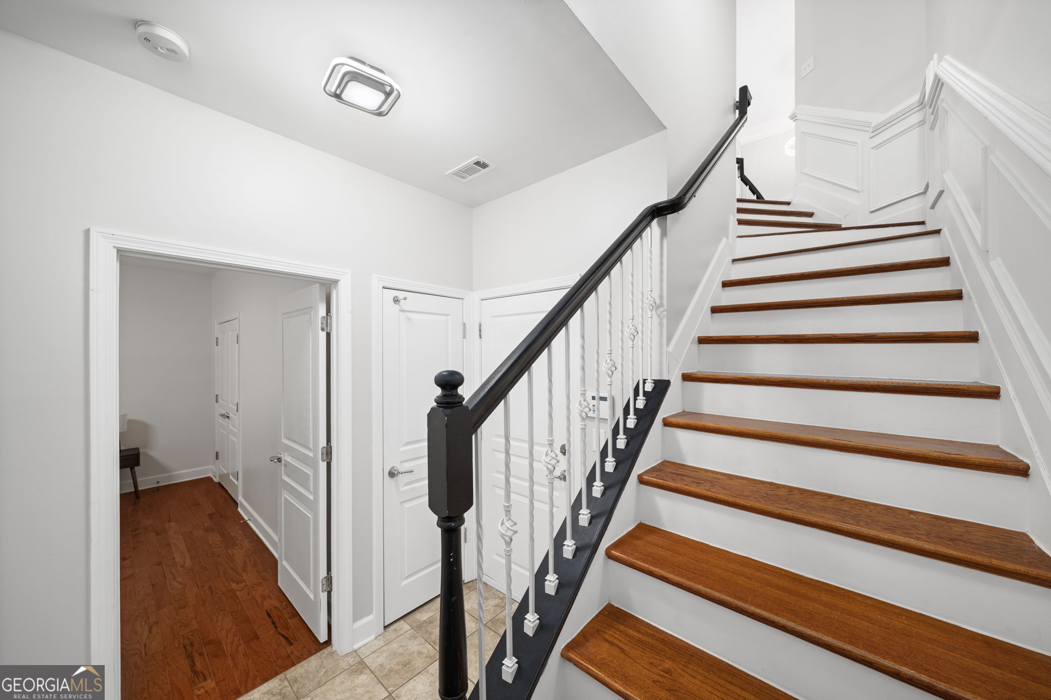 2872 Overlook Way NE Atlanta GA 30324