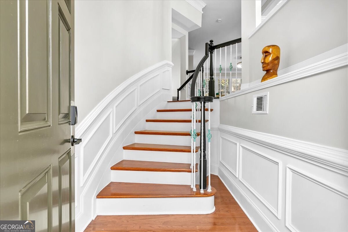 2872 Overlook Way NE Atlanta GA 30324