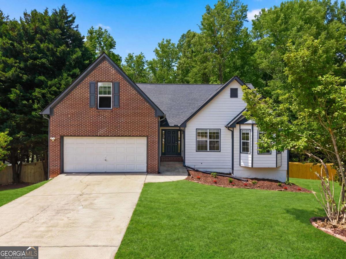 1432 Armende Circle Dacula GA 30019