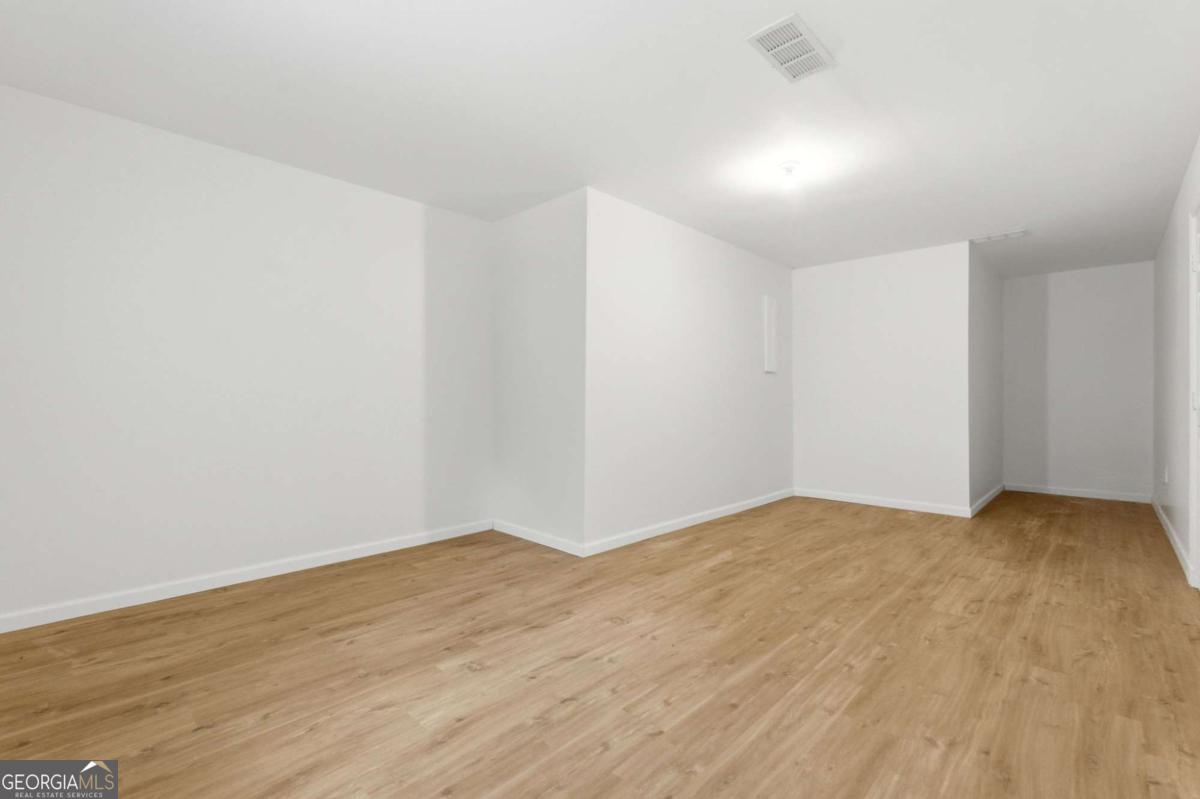 1432 Armende Circle Dacula GA 30019