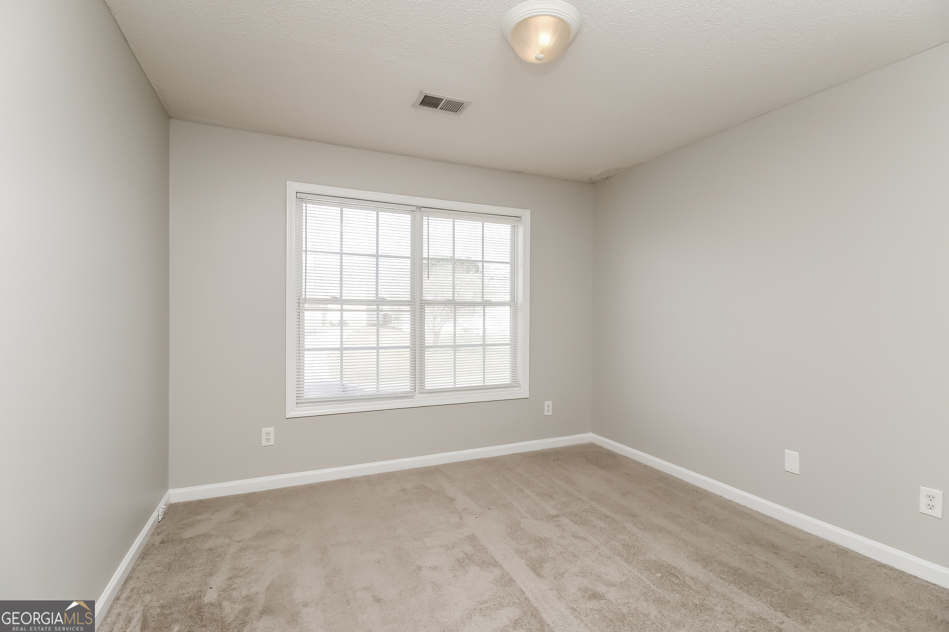 6055 Yellowood Court Atlanta GA 30349