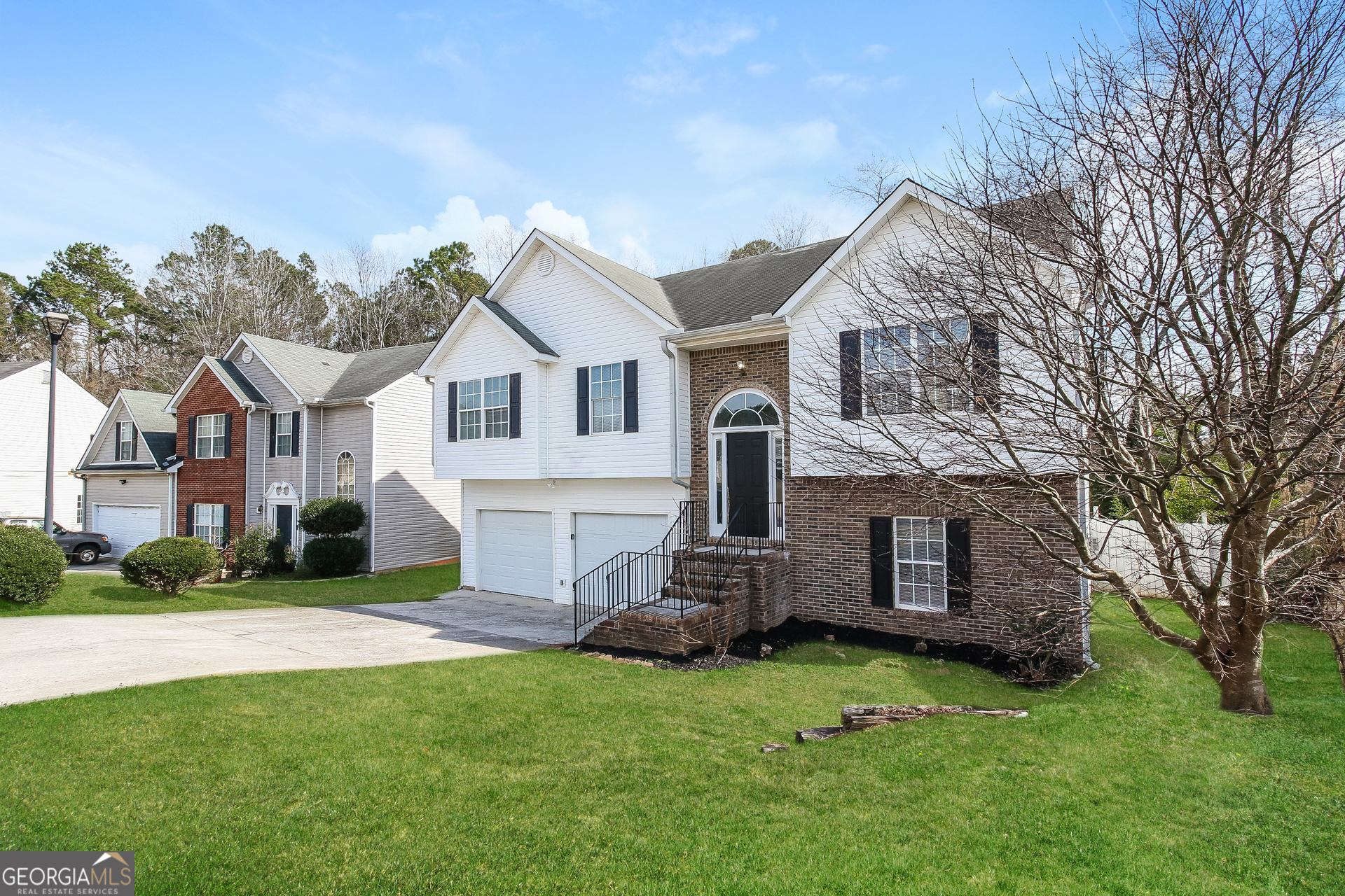 6055 Yellowood Court Atlanta GA 30349