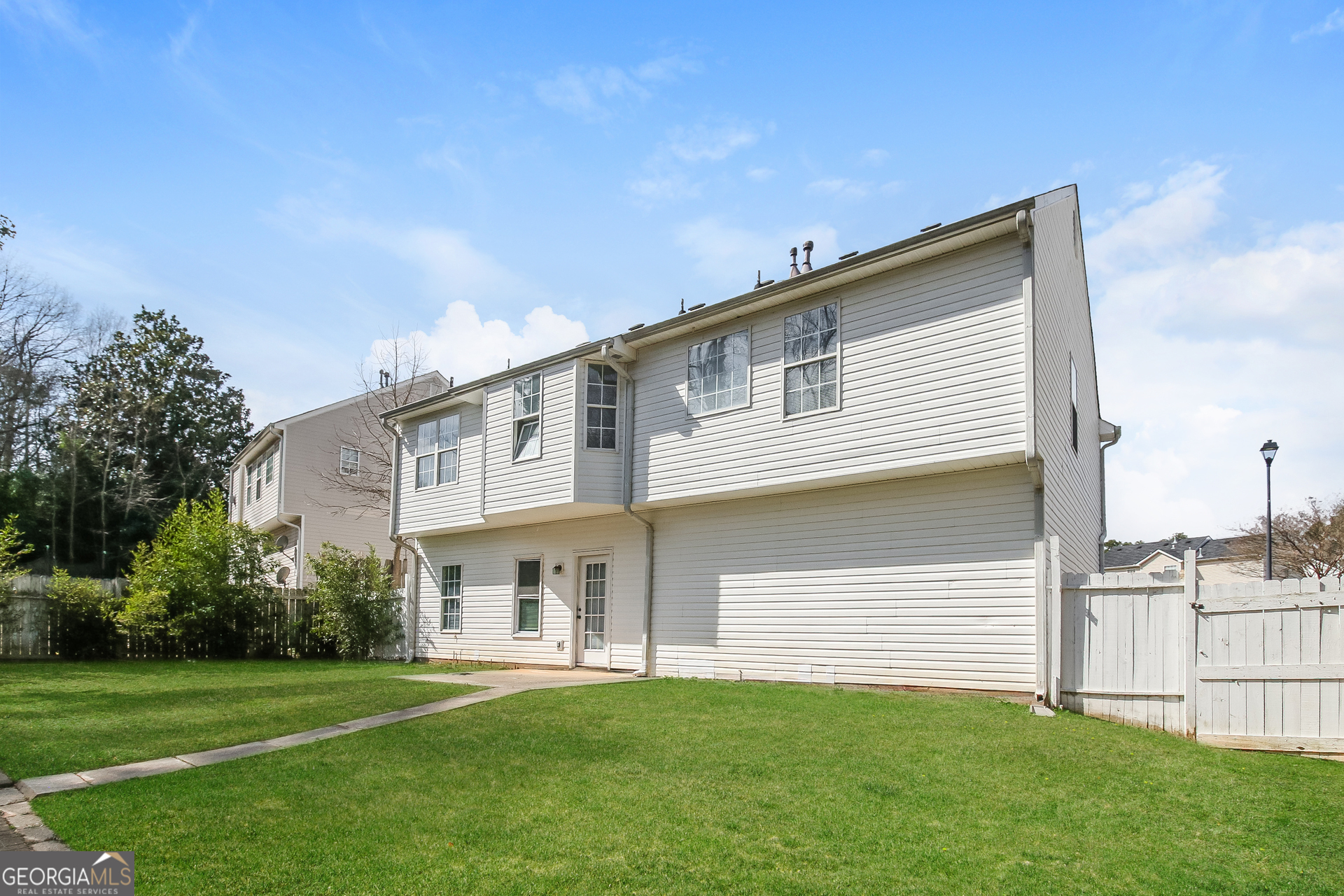 6055 Yellowood Court Atlanta GA 30349