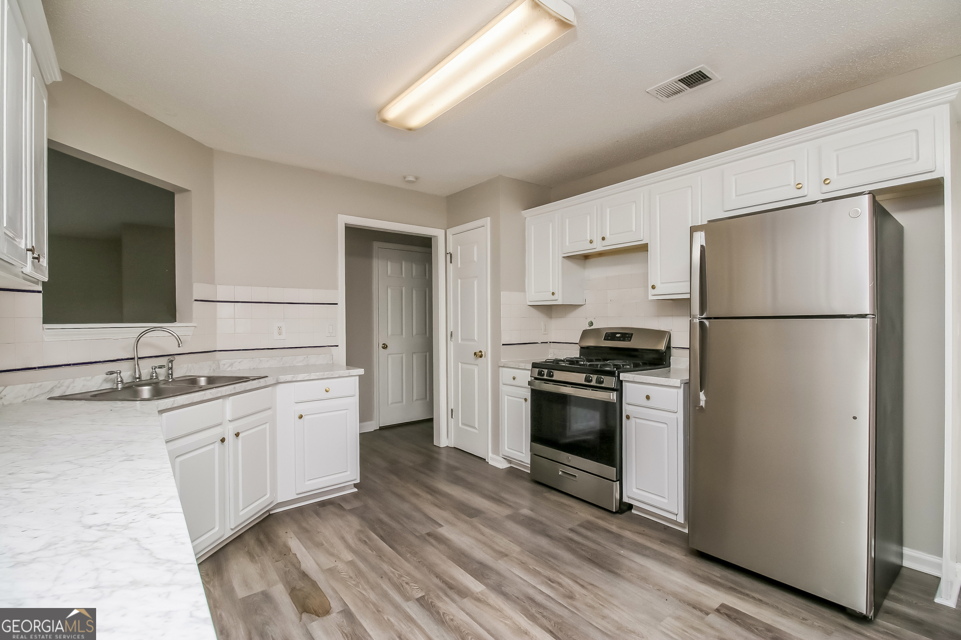 6055 Yellowood Court Atlanta GA 30349