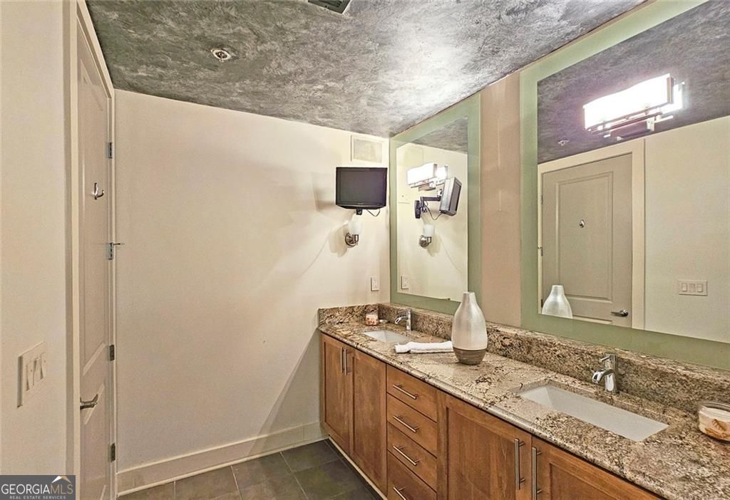 4561 Olde Perimeter Way Atlanta GA 30346