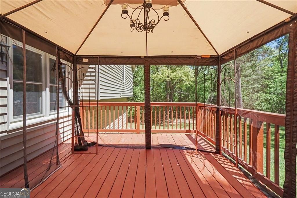 3200 Woodbridge Court Snellville GA 30039
