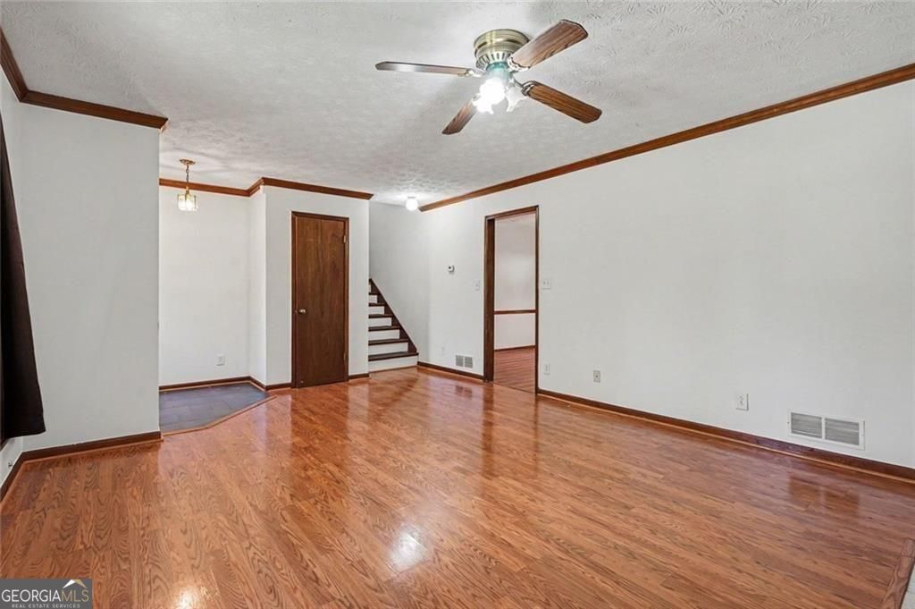 3200 Woodbridge Court Snellville GA 30039