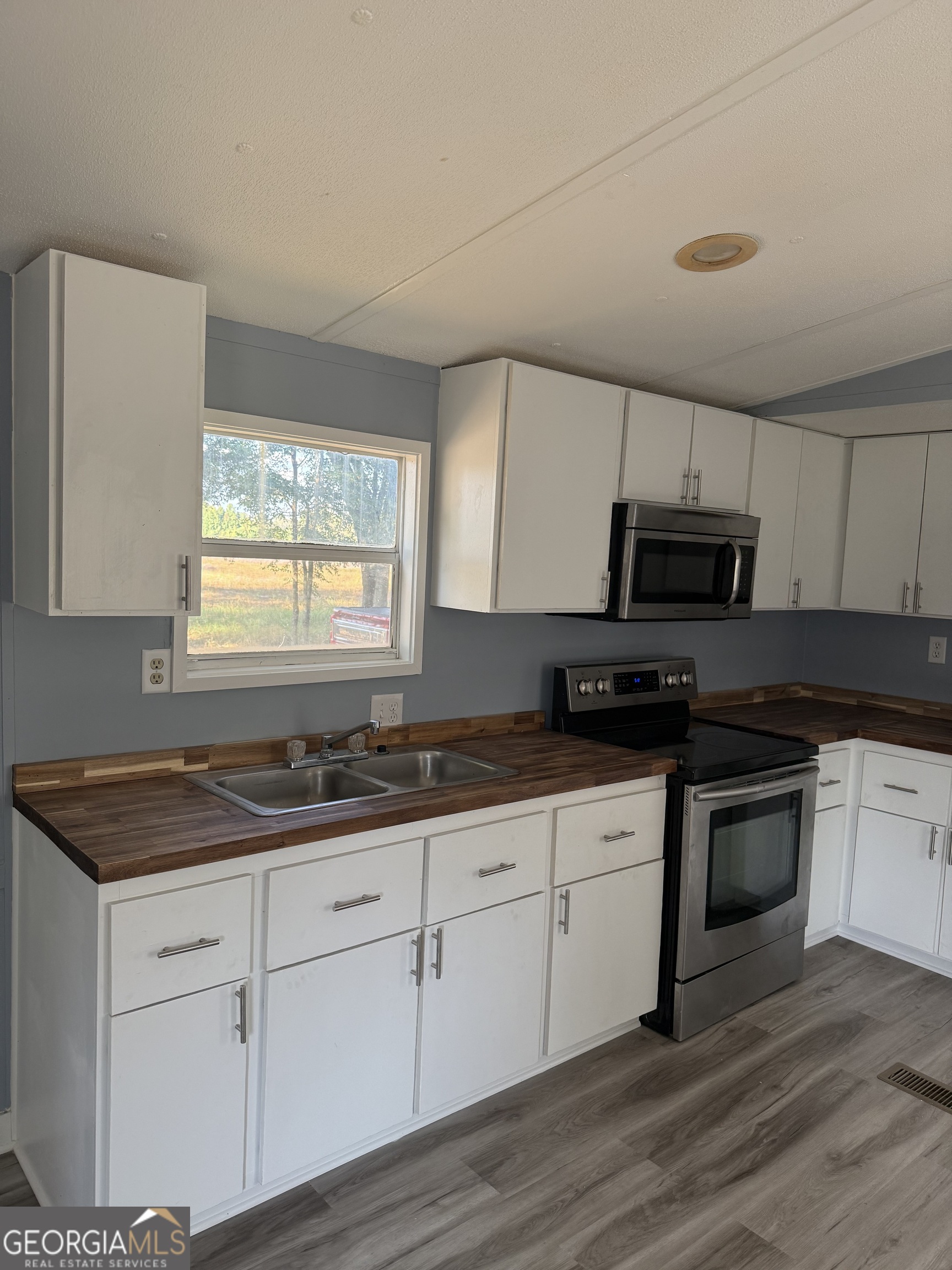 8410 Hawkinsville Road Macon GA 31216