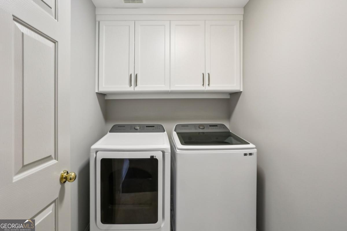 3758 Chattahoochee Summit Drive SE Atlanta GA 30339