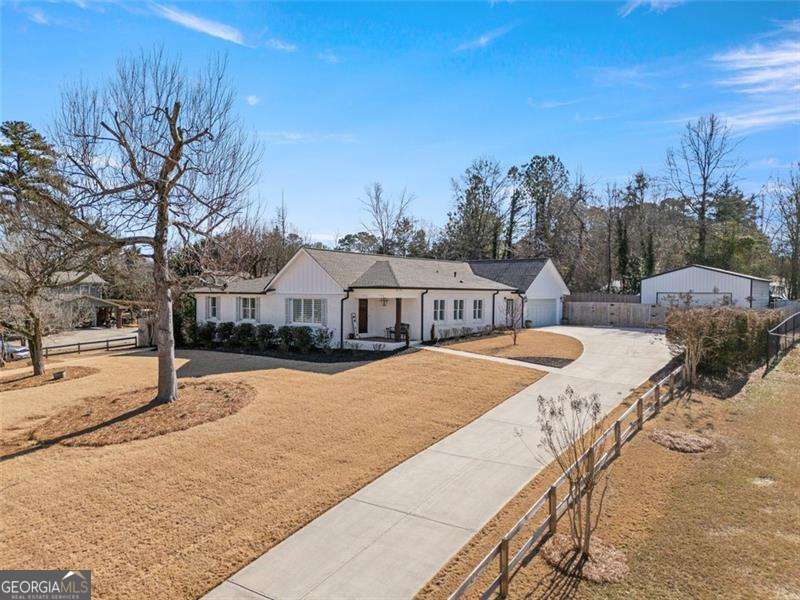 5025 Lakewood Drive Acworth GA 30101