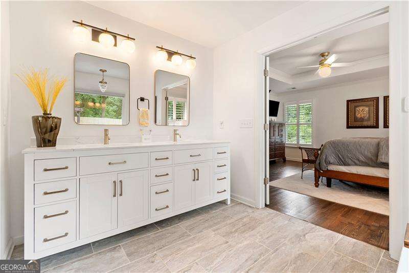 5025 Lakewood Drive Acworth GA 30101