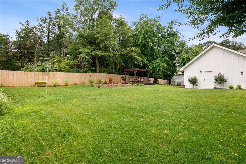 5025 Lakewood Drive Acworth GA 30101