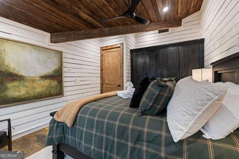166 Red Oak Lane Mccaysville GA 30555