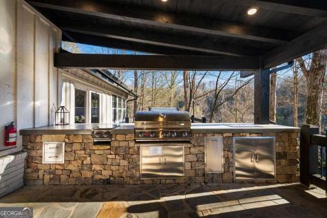 166 Red Oak Lane Mccaysville GA 30555