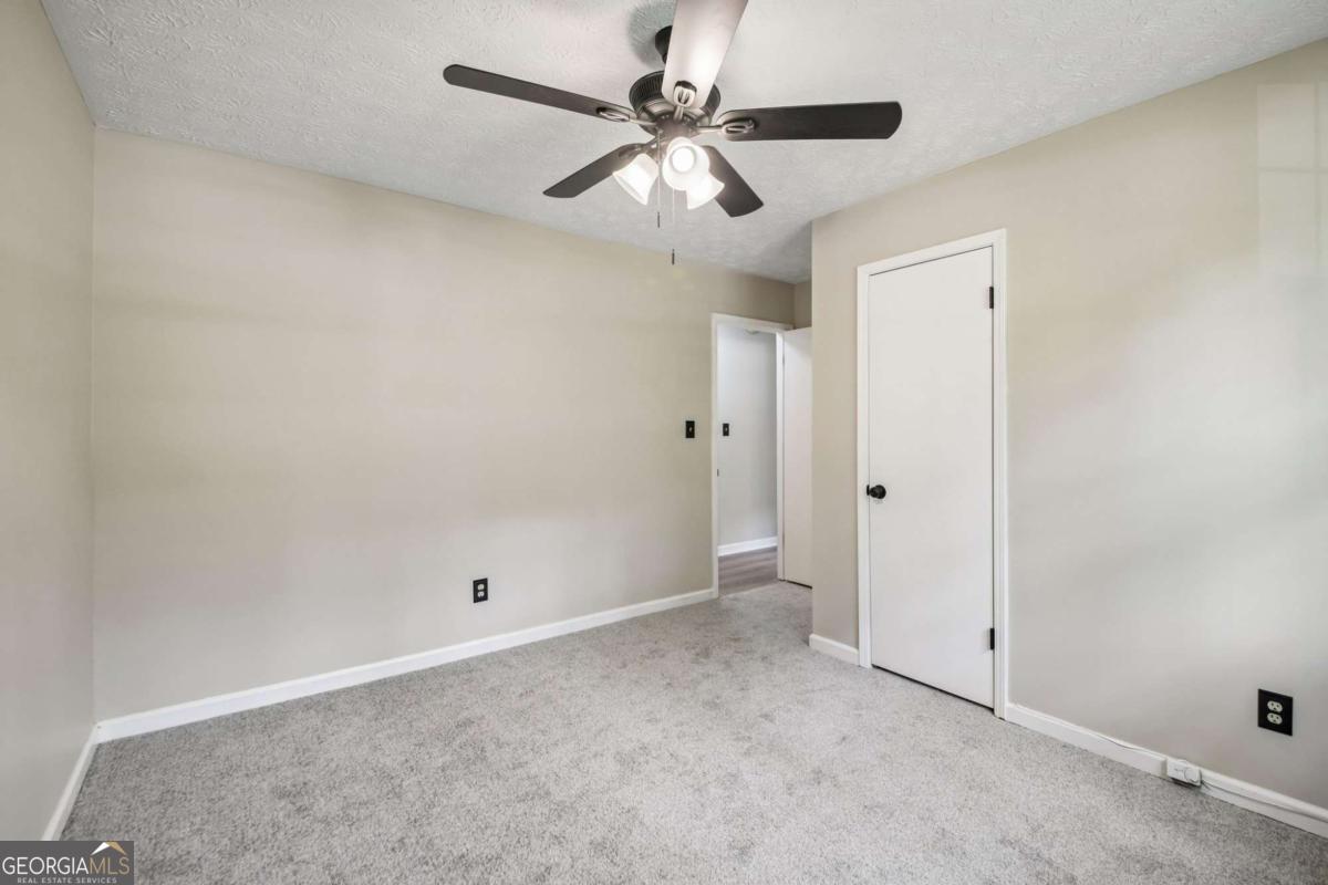 621 Maple Drive Riverdale GA 30274