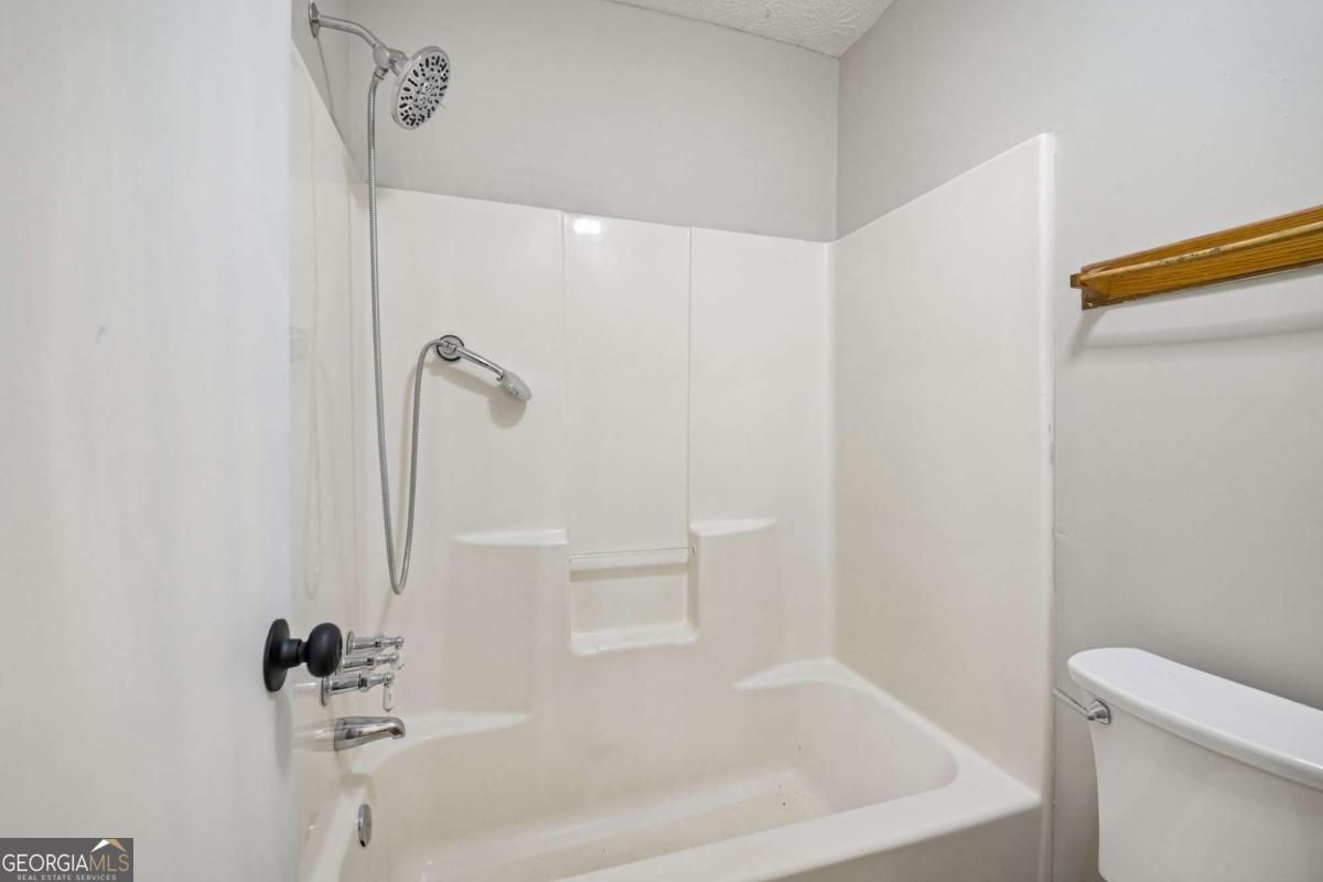 621 Maple Drive Riverdale GA 30274
