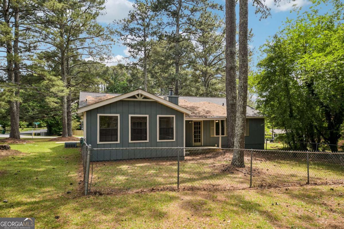 621 Maple Drive Riverdale GA 30274