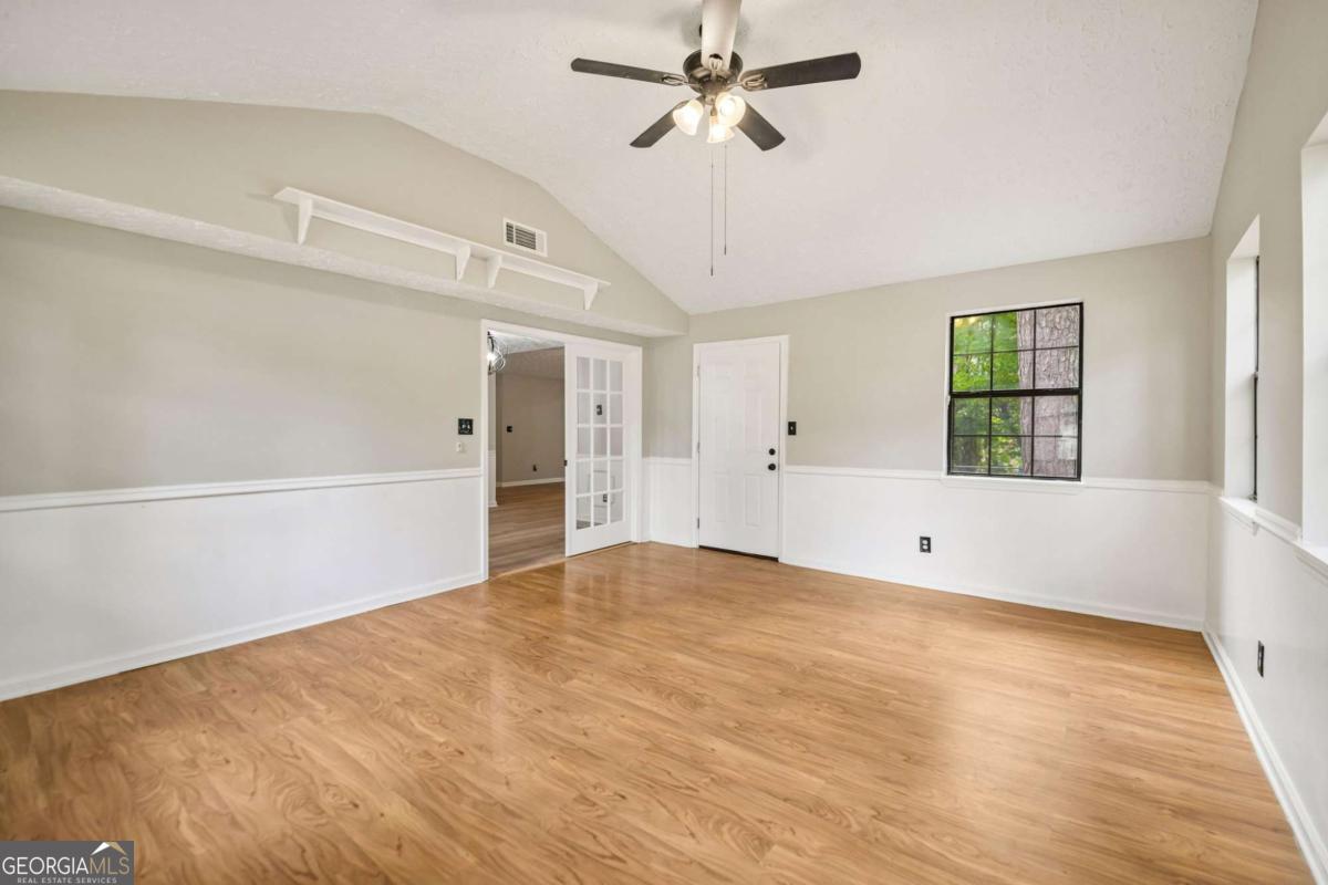621 Maple Drive Riverdale GA 30274