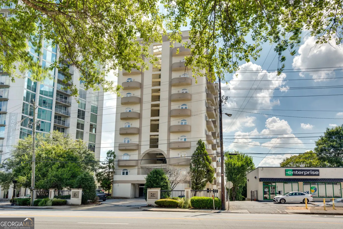 2161 Peachtree Road NE Atlanta GA 30309