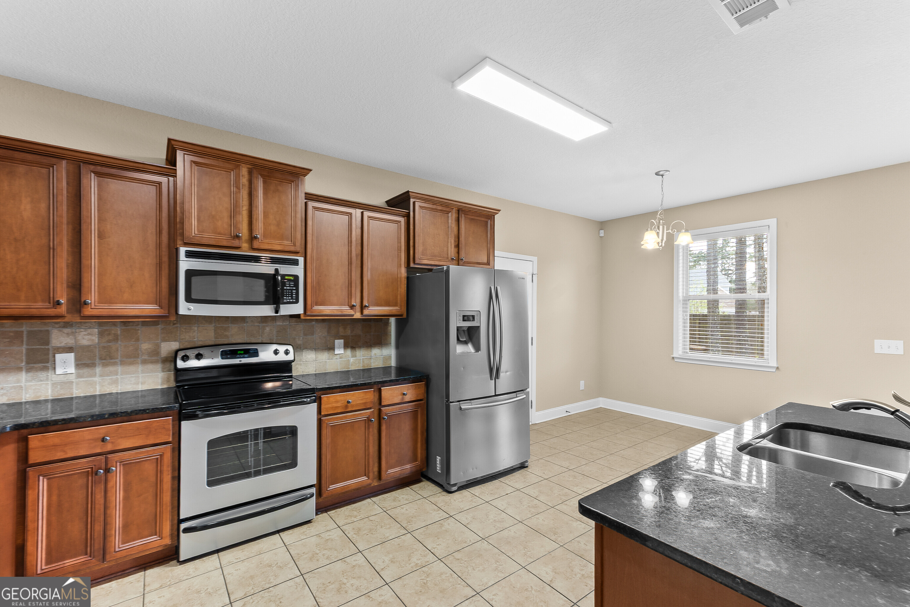 175 Arbor Creek Warner Robins GA 31093