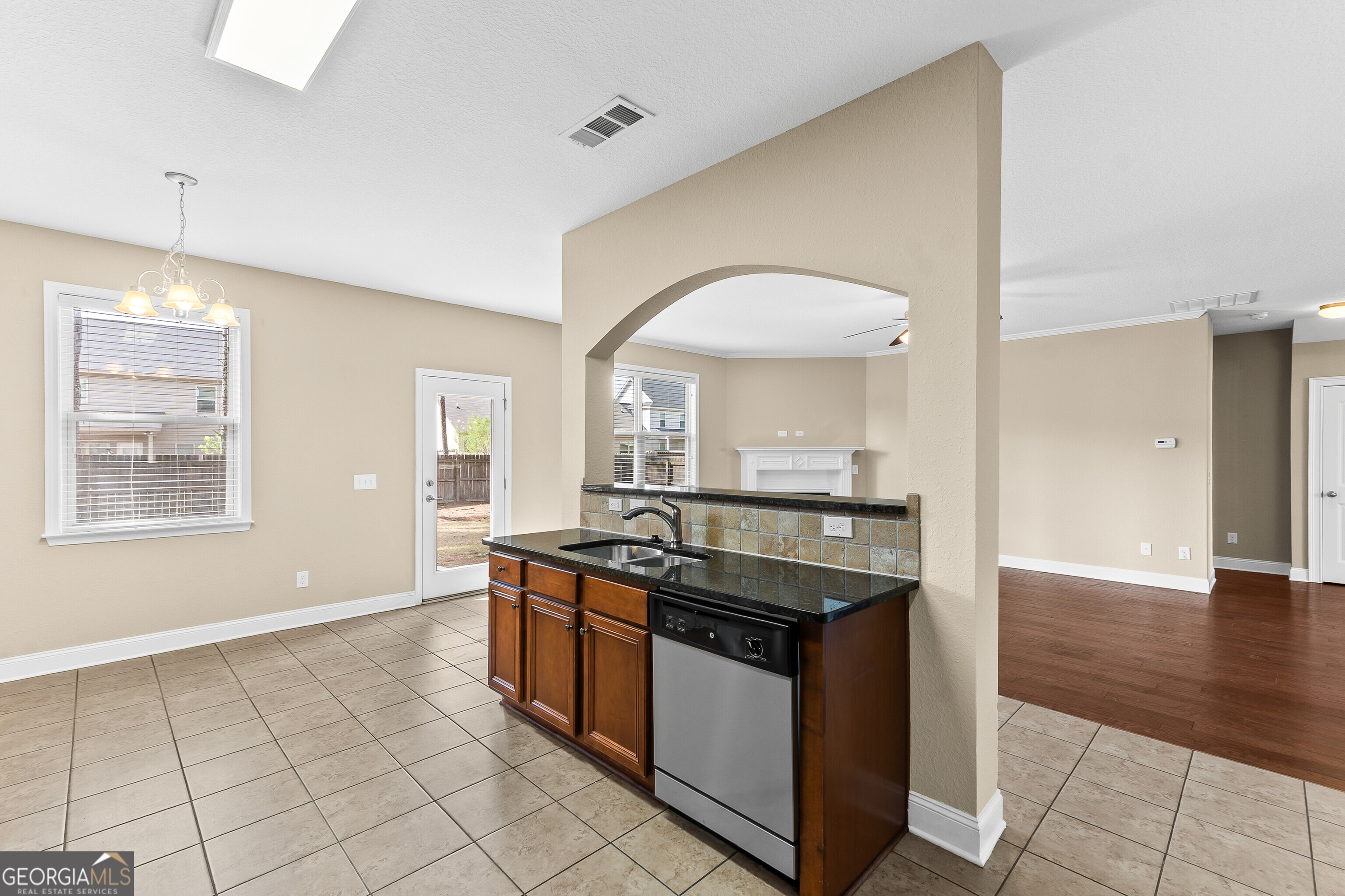 175 Arbor Creek Warner Robins GA 31093