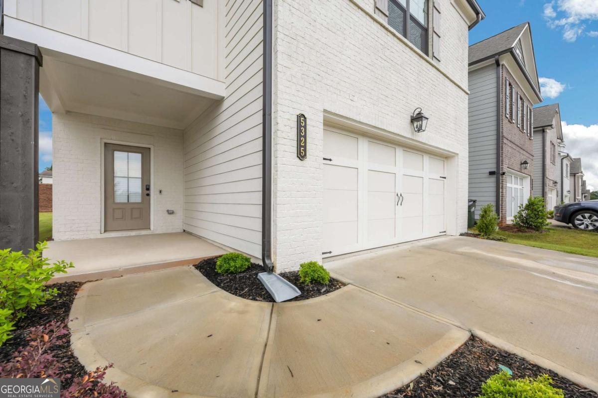 5325 Fox Hill Lane Oakwood GA 30566