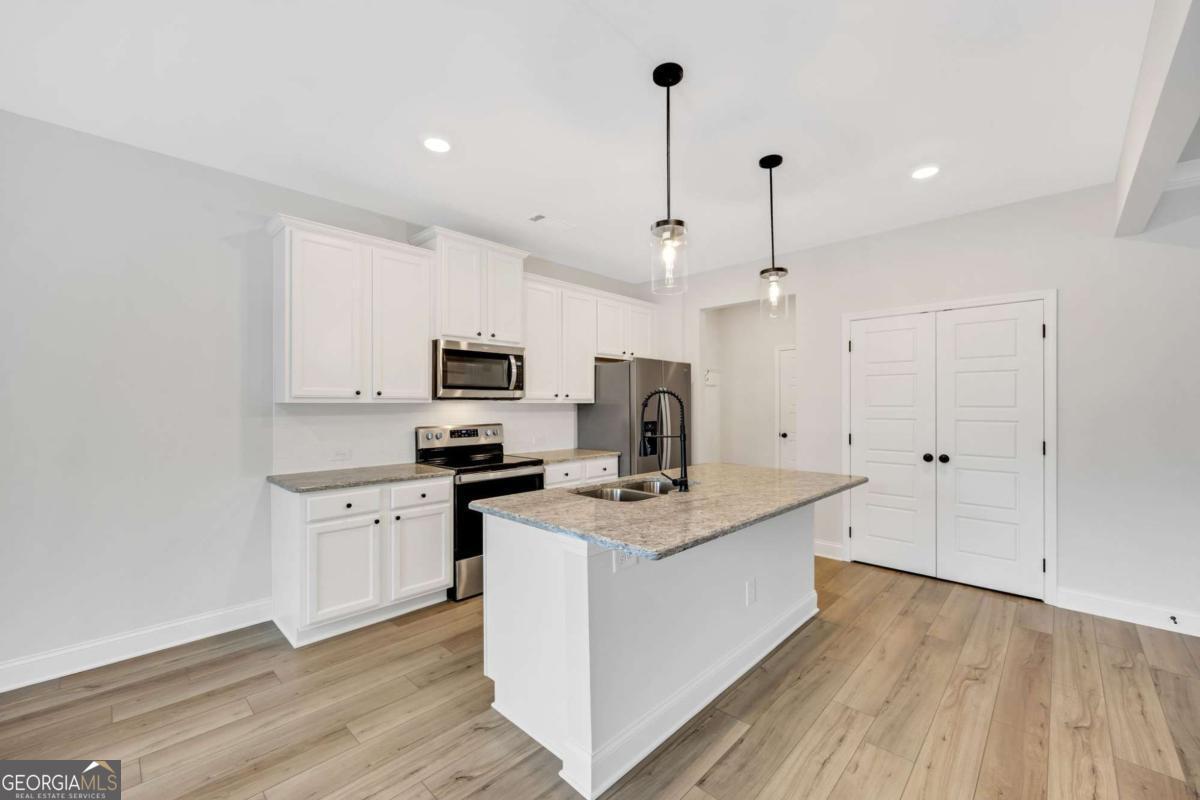 5325 Fox Hill Lane Oakwood GA 30566