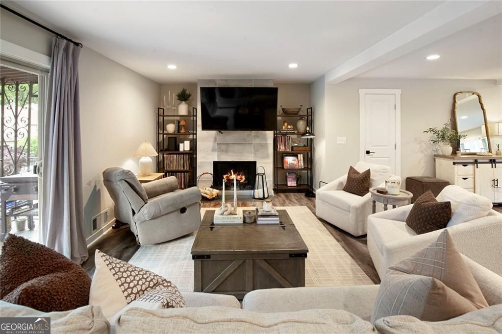 1722 Woodcliff Court NE Atlanta GA 30329