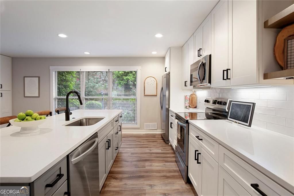 1722 Woodcliff Court NE Atlanta GA 30329