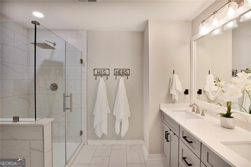 1722 Woodcliff Court NE Atlanta GA 30329