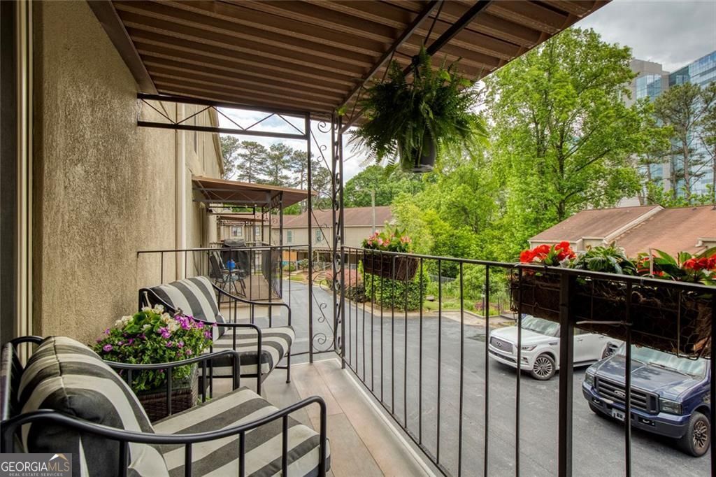 1722 Woodcliff Court NE Atlanta GA 30329