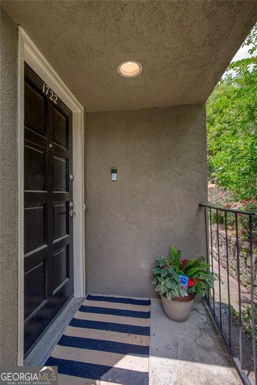 1722 Woodcliff Court NE Atlanta GA 30329