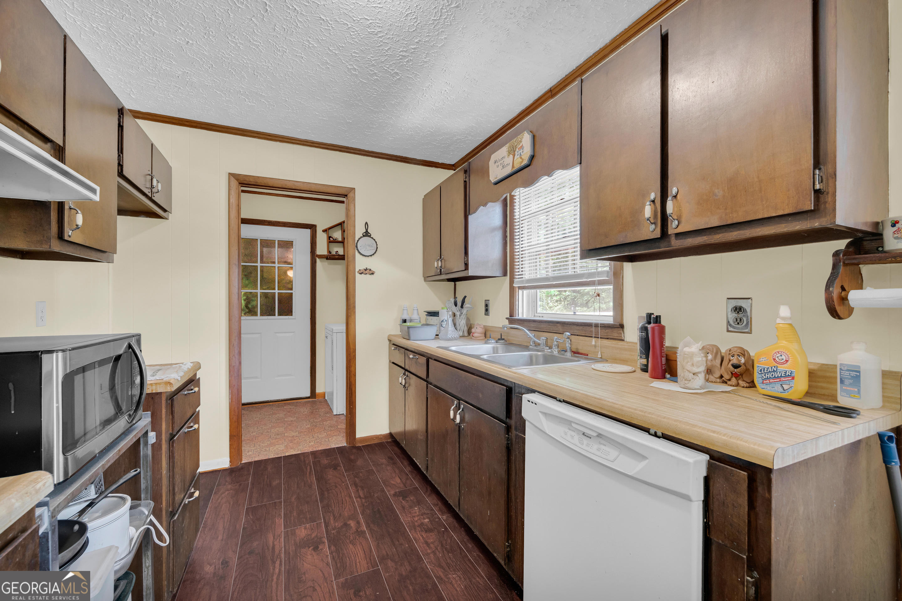 1894 Athens Road Carnesville GA 30521