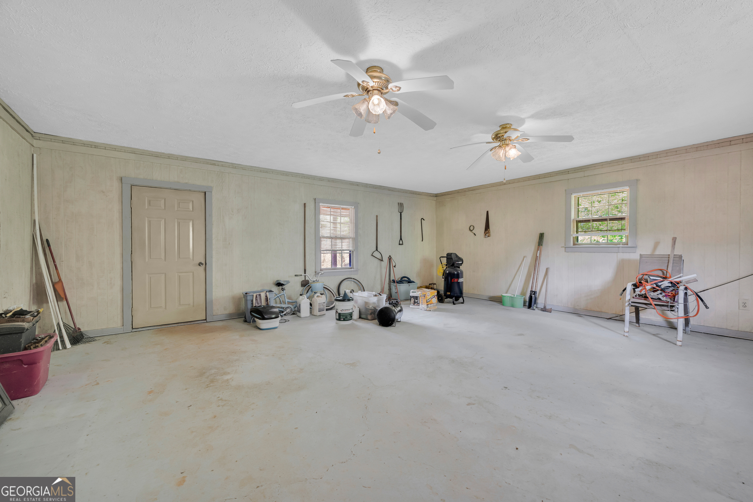 1894 Athens Road Carnesville GA 30521