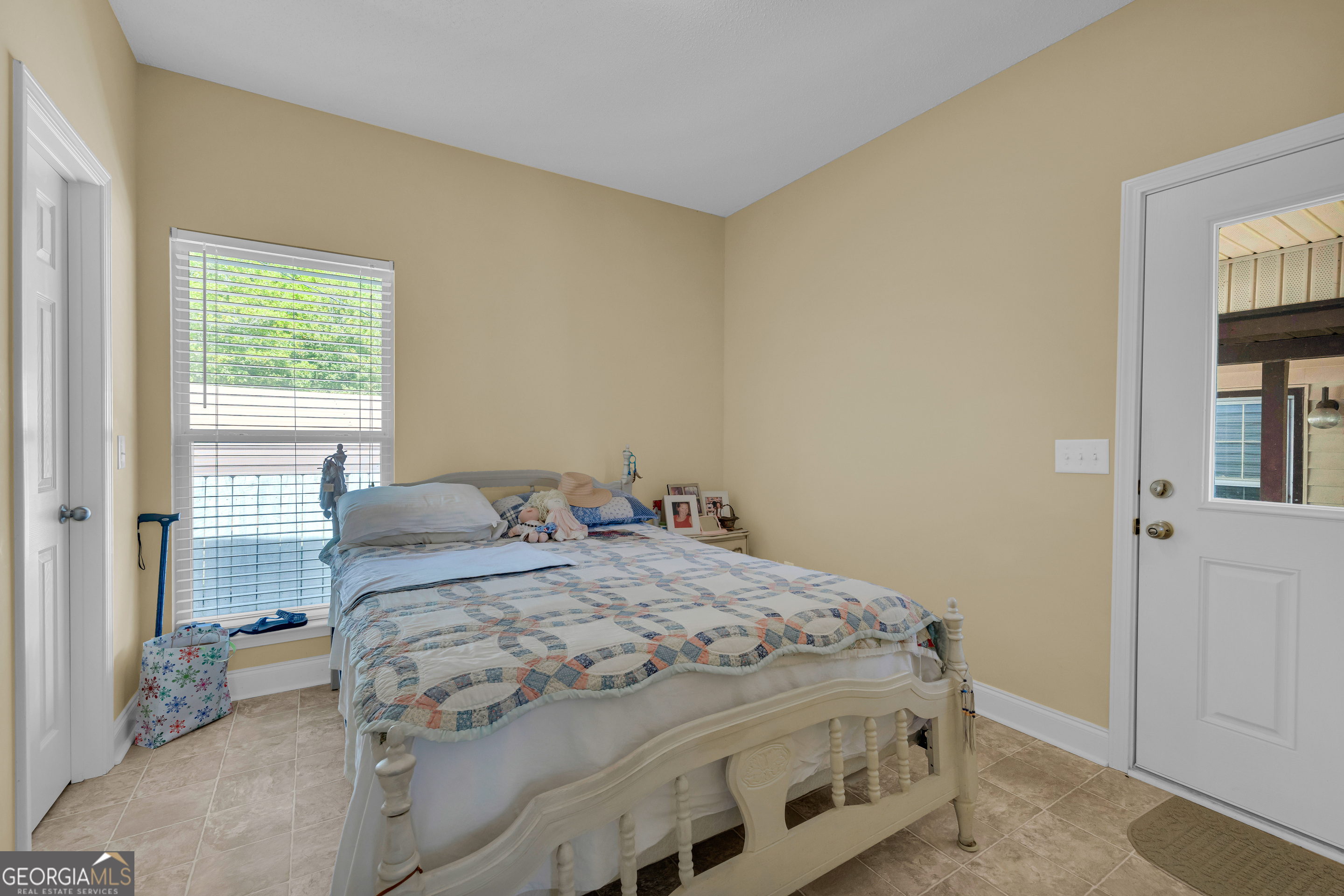 1894 Athens Road Carnesville GA 30521
