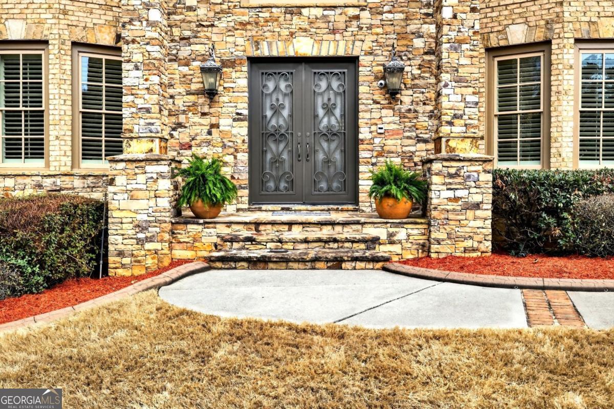 2015 Shaudi Lane Atlanta GA 30345