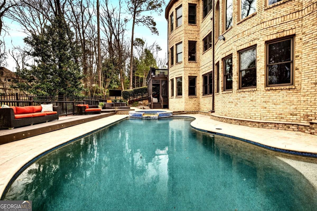 2015 Shaudi Lane Atlanta GA 30345