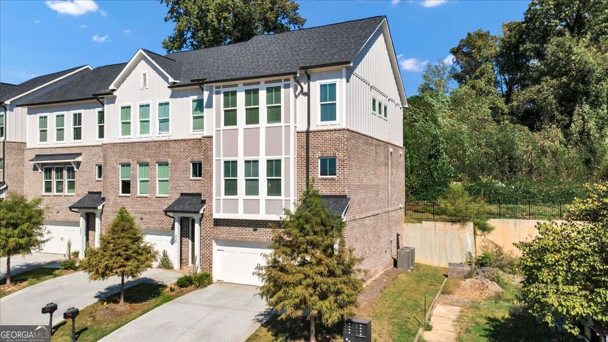 237 W Marietta Street Canton GA 30114