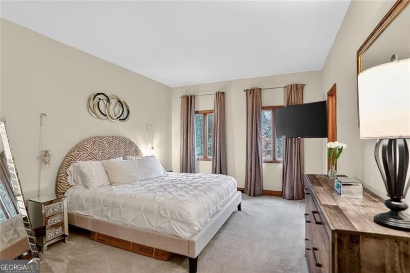 365 Crosstree Lane Sandy Springs GA 30328