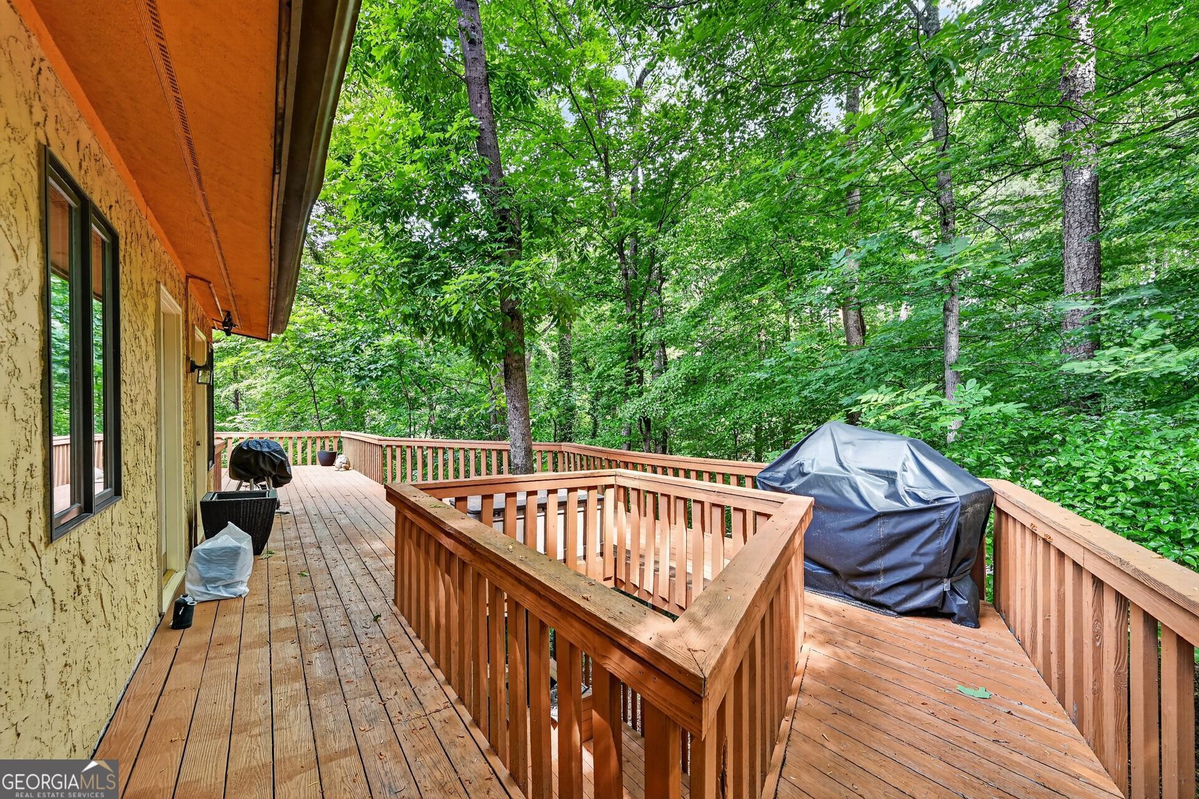 365 Crosstree Lane Sandy Springs GA 30328