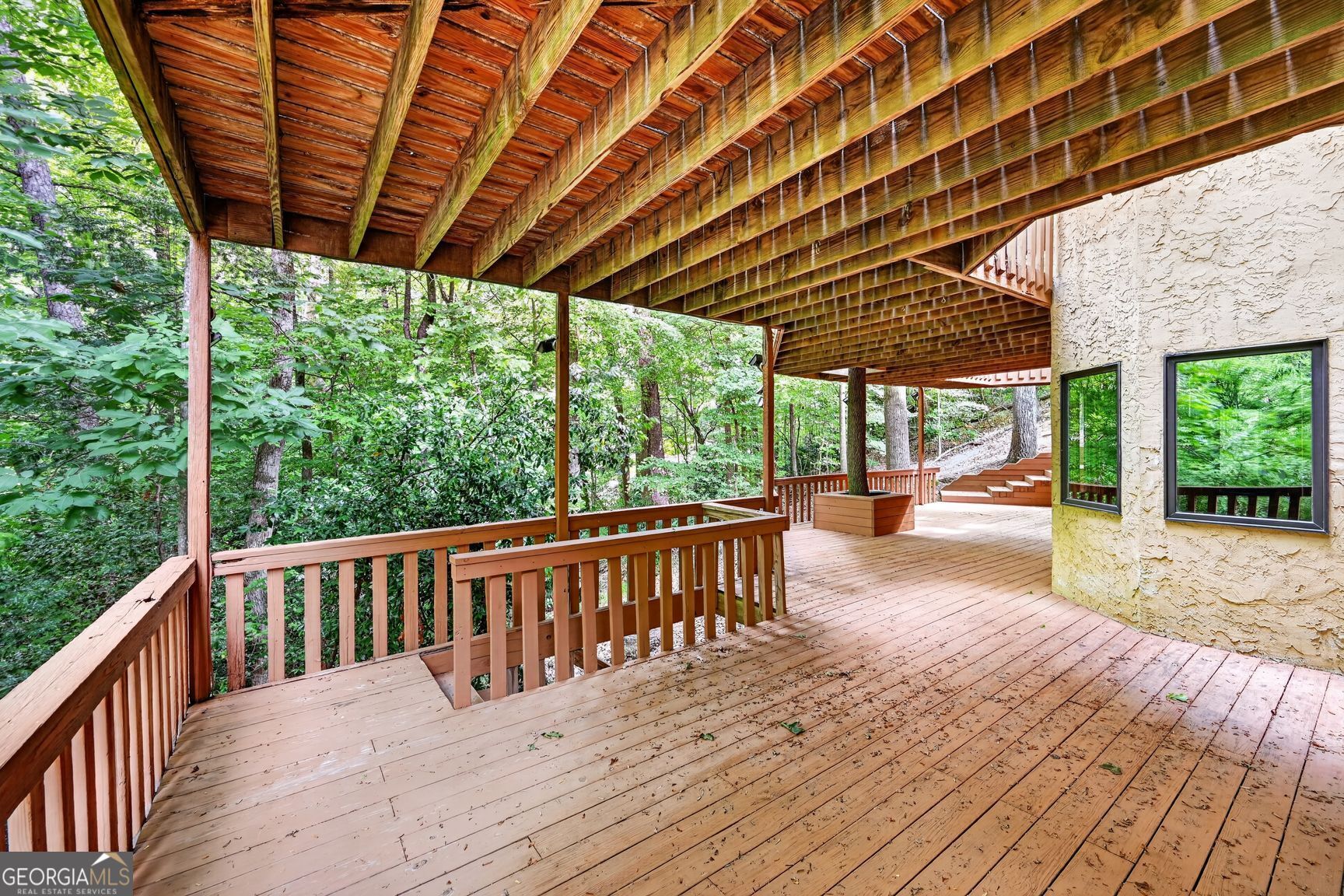 365 Crosstree Lane Sandy Springs GA 30328