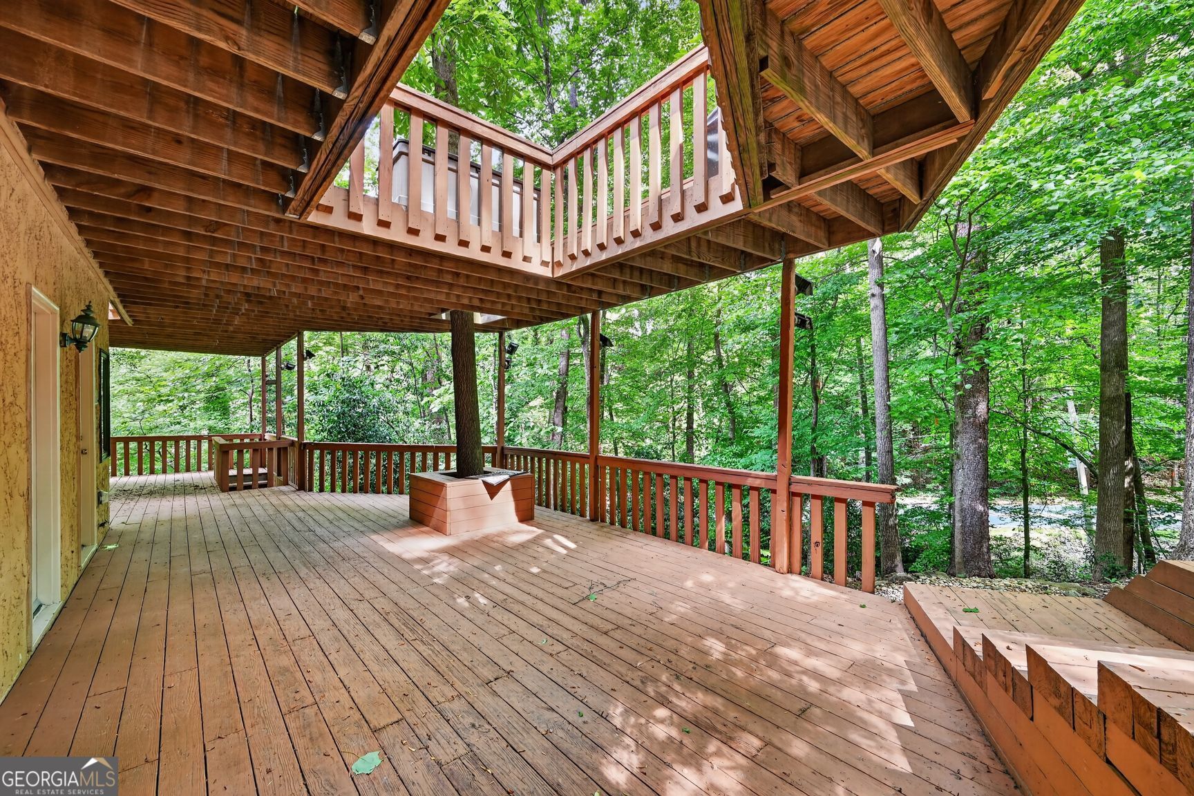 365 Crosstree Lane Sandy Springs GA 30328