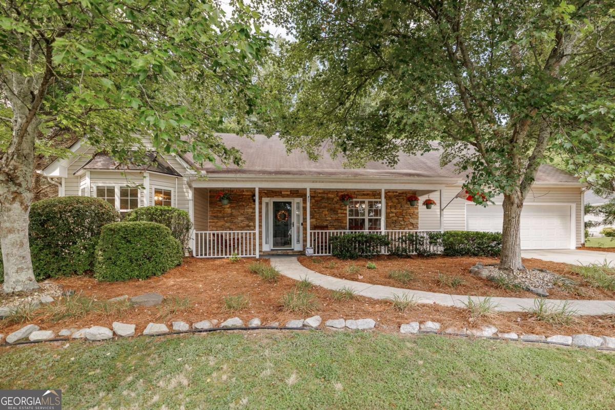 2249 Cluster Lane Grayson GA 30017