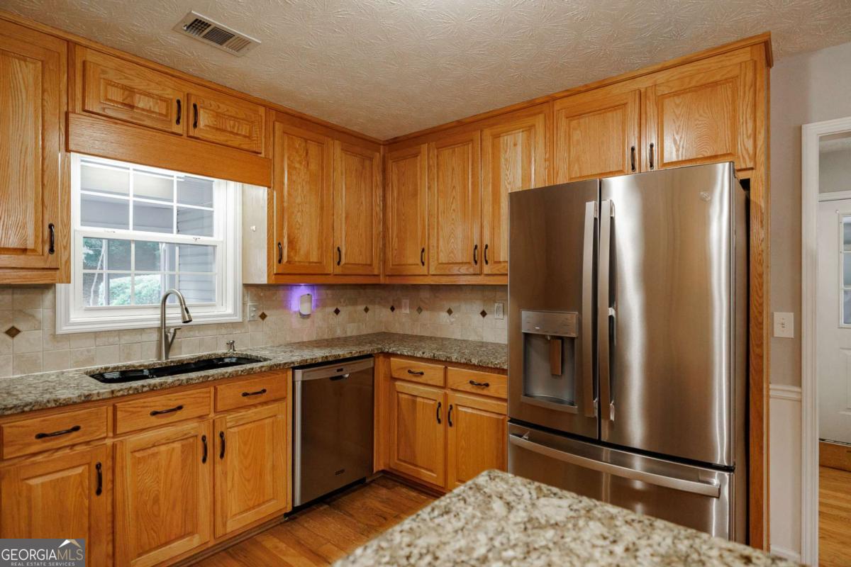 2249 Cluster Lane Grayson GA 30017