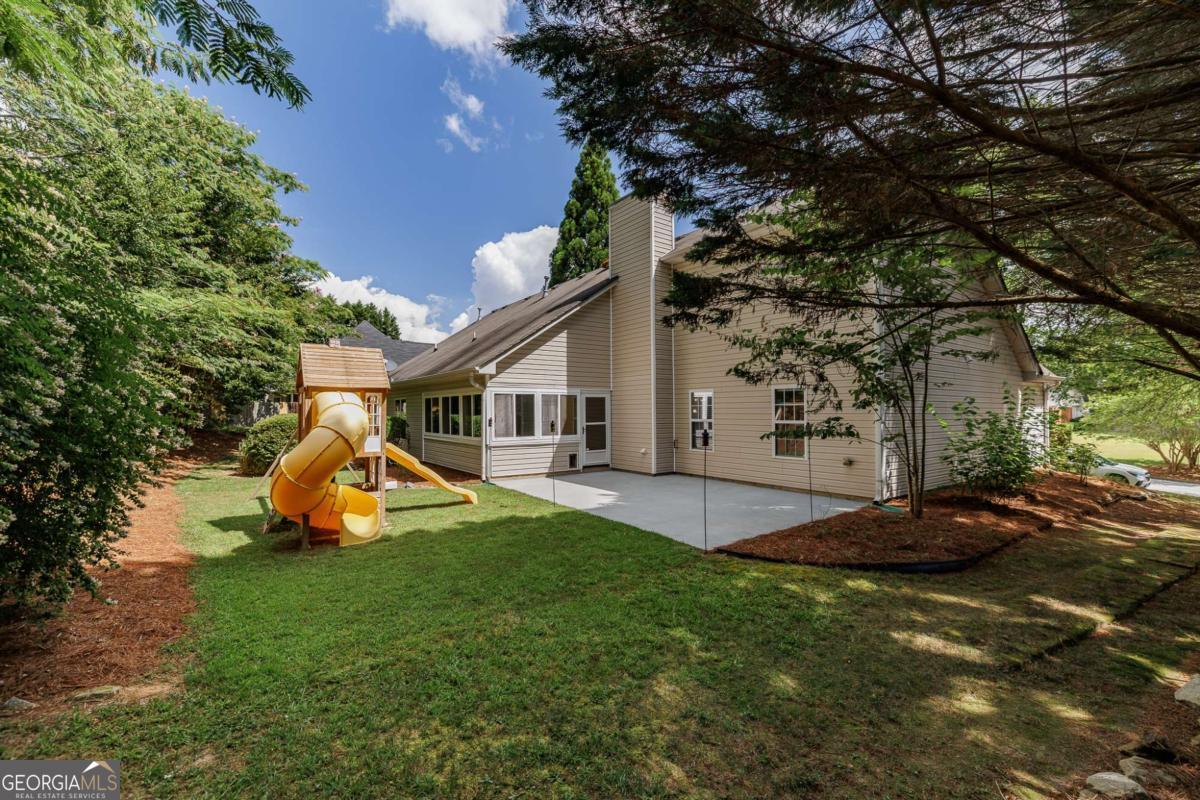 2249 Cluster Lane Grayson GA 30017