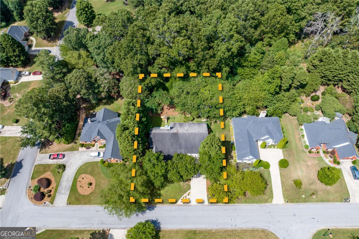 2249 Cluster Lane Grayson GA 30017