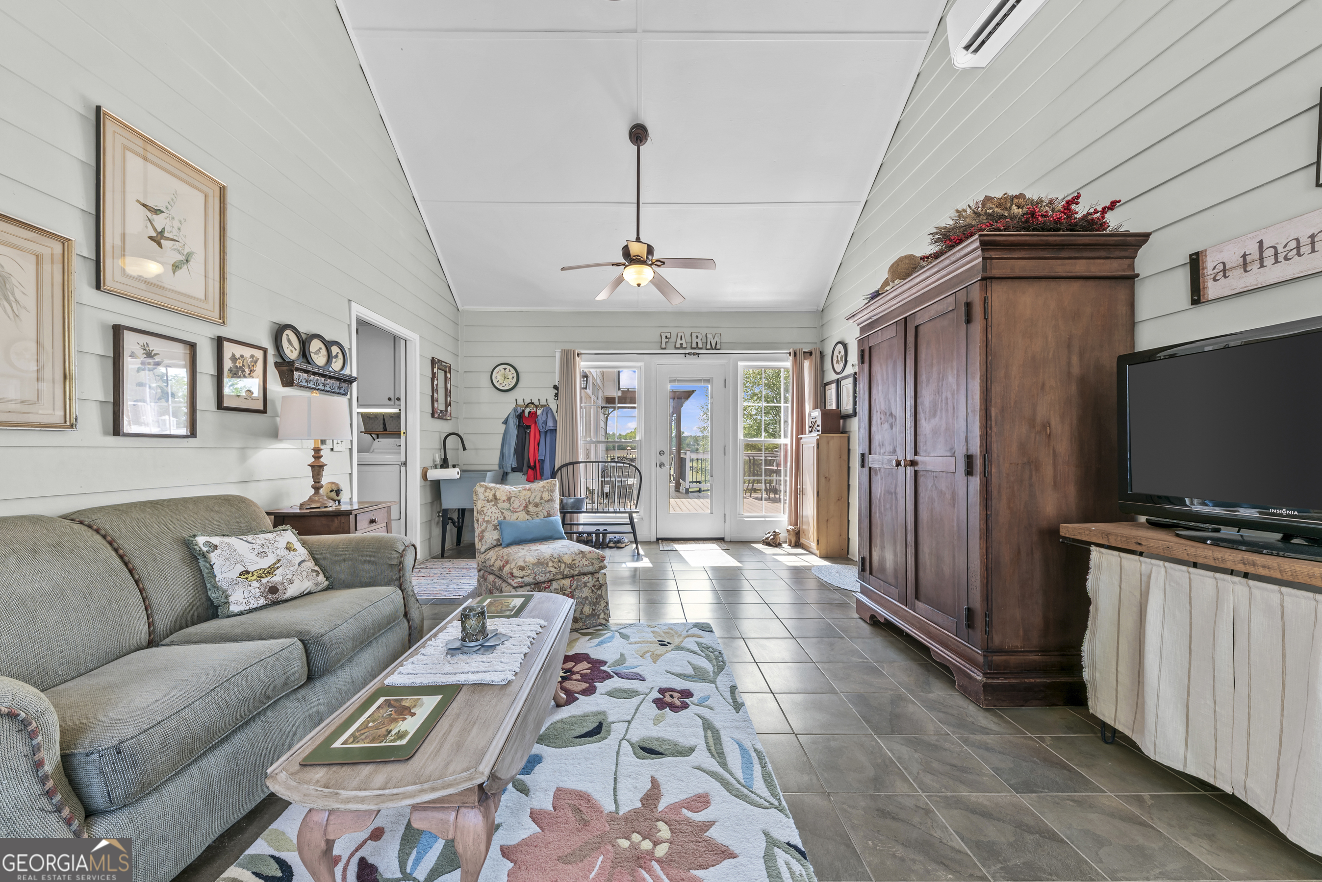 1131 Lipscomb Road Social Circle GA 30025