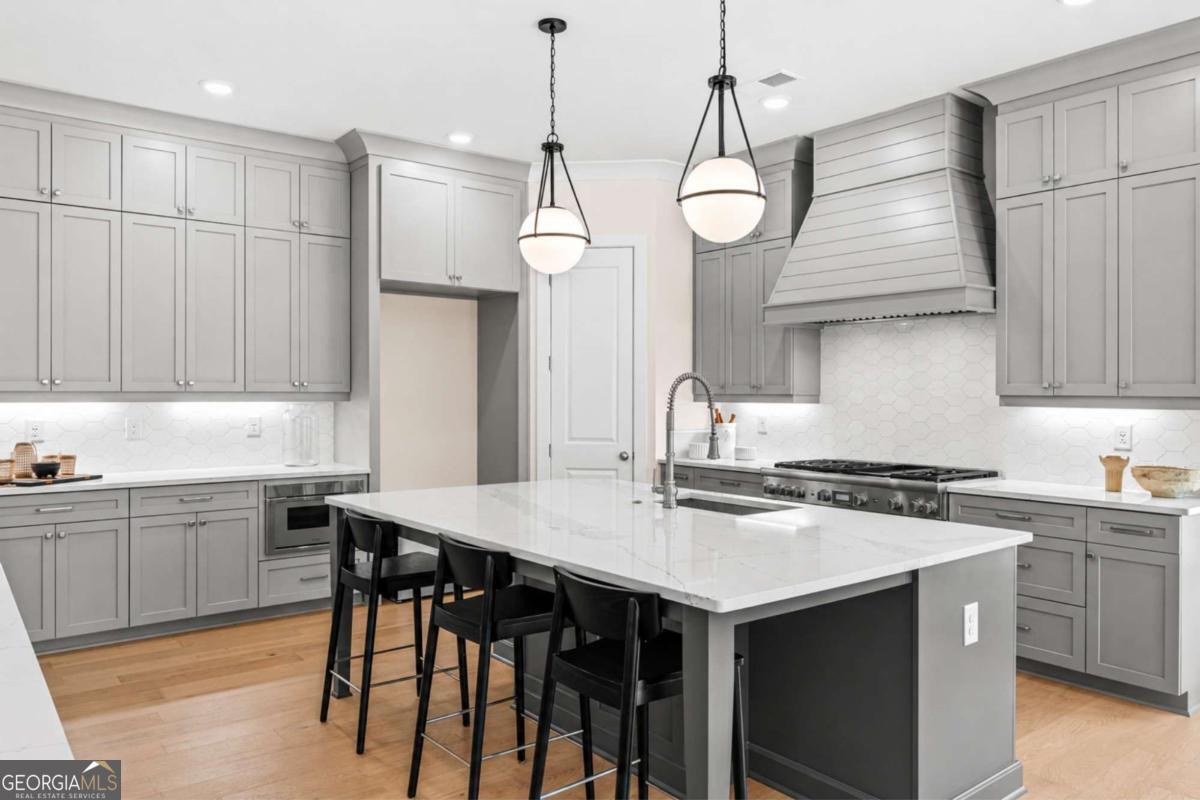 2039 Village Walk Milton GA 30004