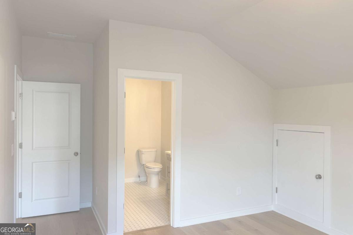 2039 Village Walk Milton GA 30004